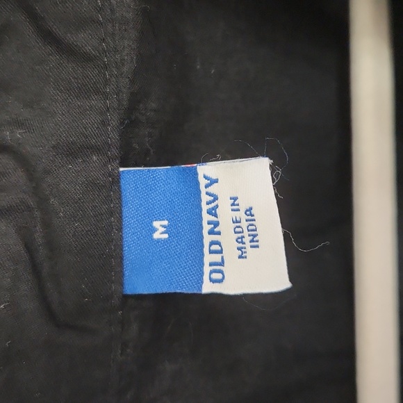 Old Navy black cotton shirt dress in great condition! Classic. Size Medium - Picture 3 of 10